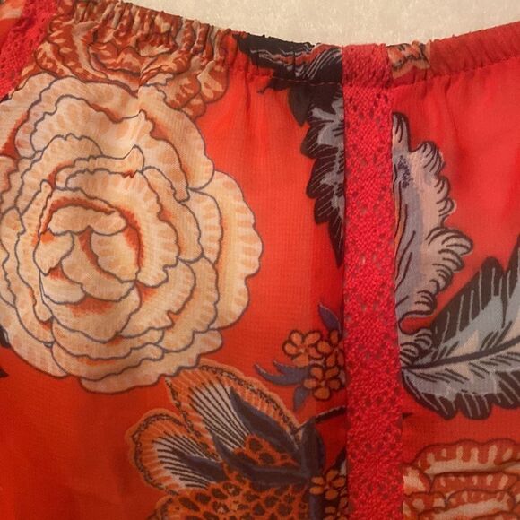 Sara Michelle Floral Top Size XL - Picture 5 of 12